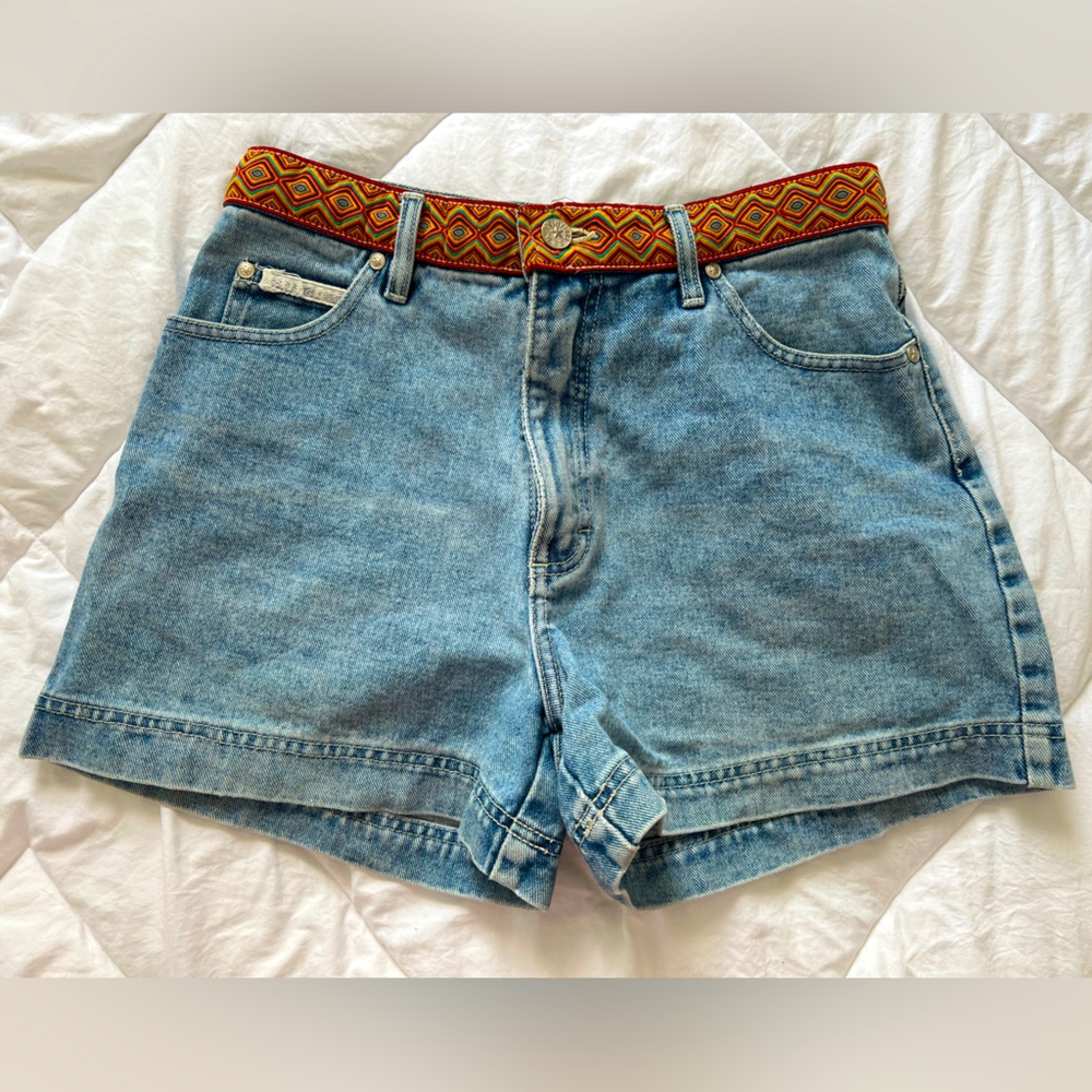 RARE VINTAGE 90s Y2K BUM EQUIPMENT JEAN SHORTS